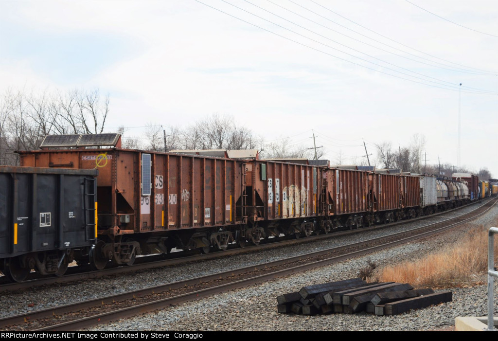 CSX 966303 & CSXT 966320